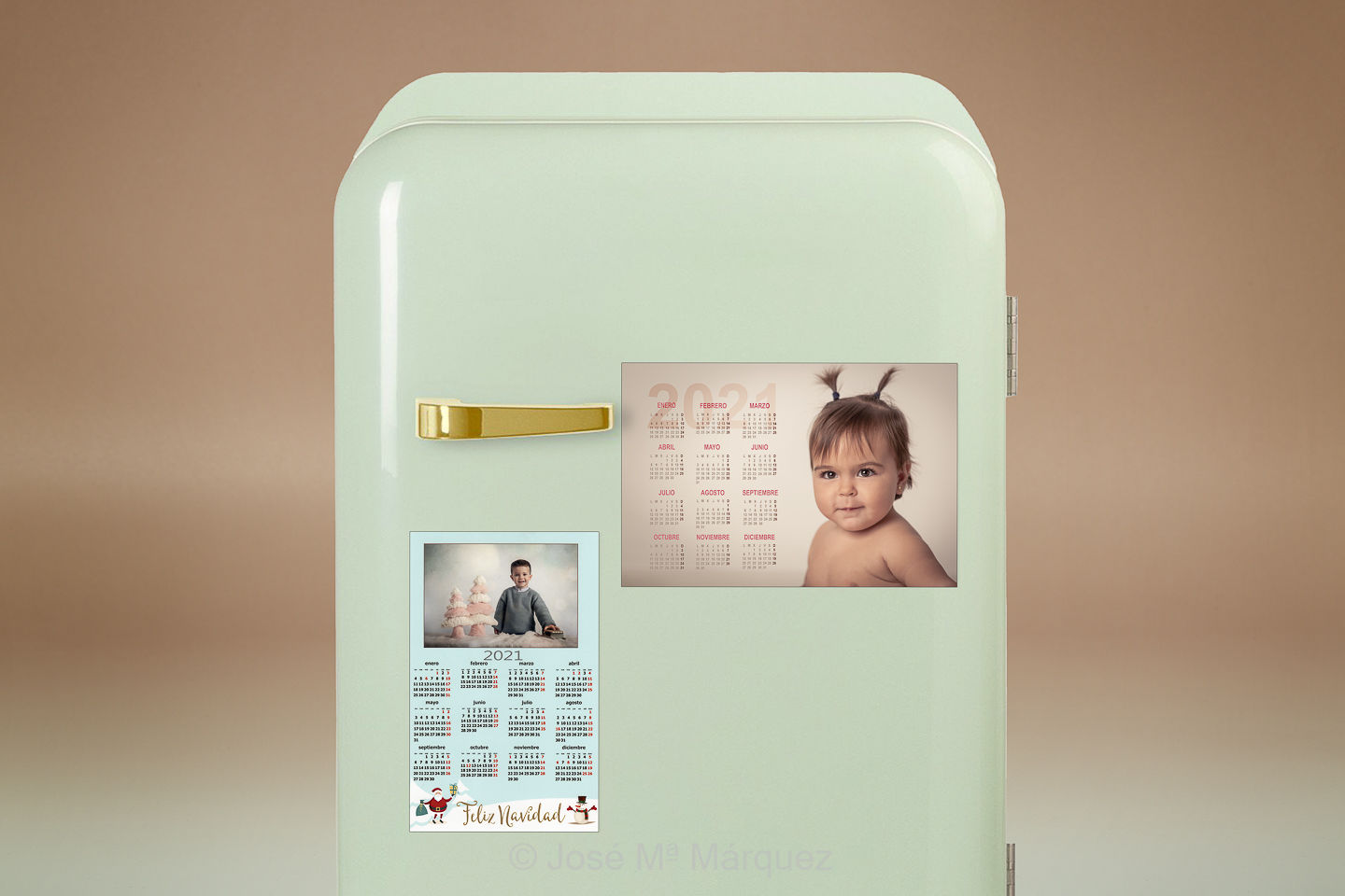 José María Márquez. Fotógrafo de Granada. - calendario-con-foto-de-estudio-iman-para-nevera-o-frigorifico-fotografia-fotografia-infantil-granada.jpg