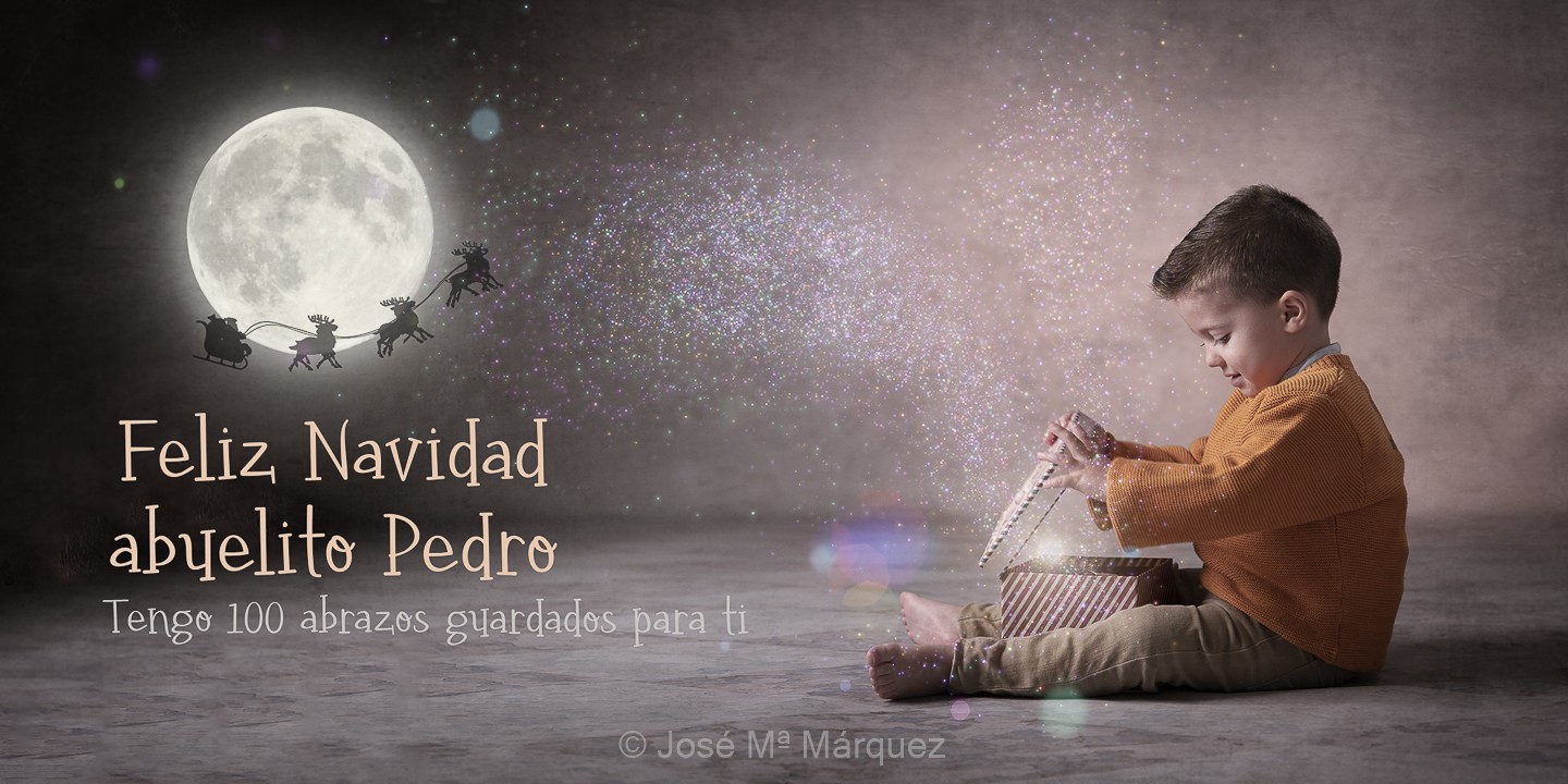 Felicitación Navideña personalizada. Niño descubriendo luces de Navidad. Sesiones de Estudio para Navidad