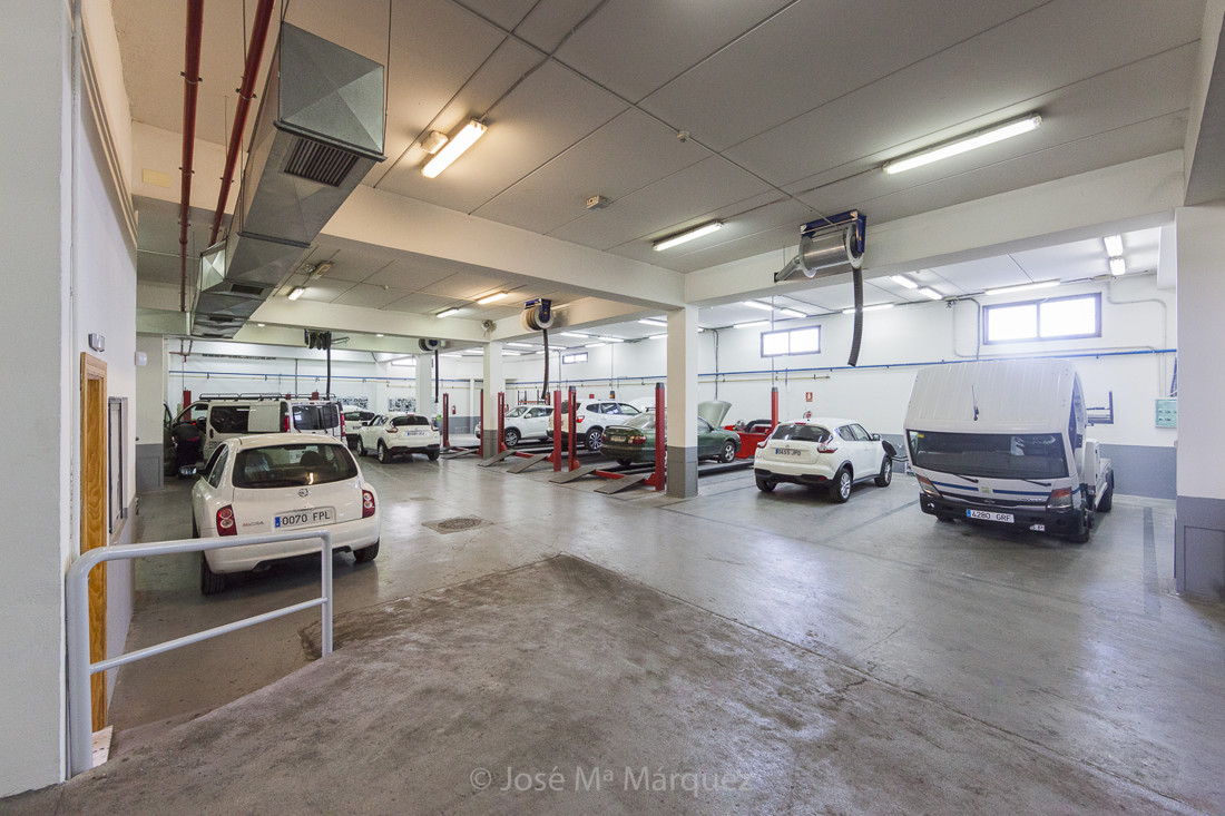 Taller del concesionario Nissan. Reportaje publicitario