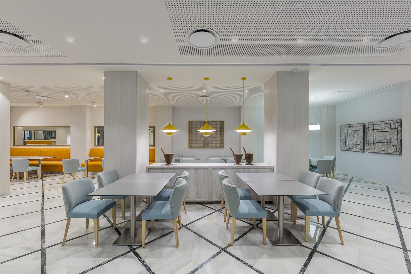 Comedor desayunos Buffet Hotel Catalonia Granada. Fotógrafo profesional reportajes empresas Granada